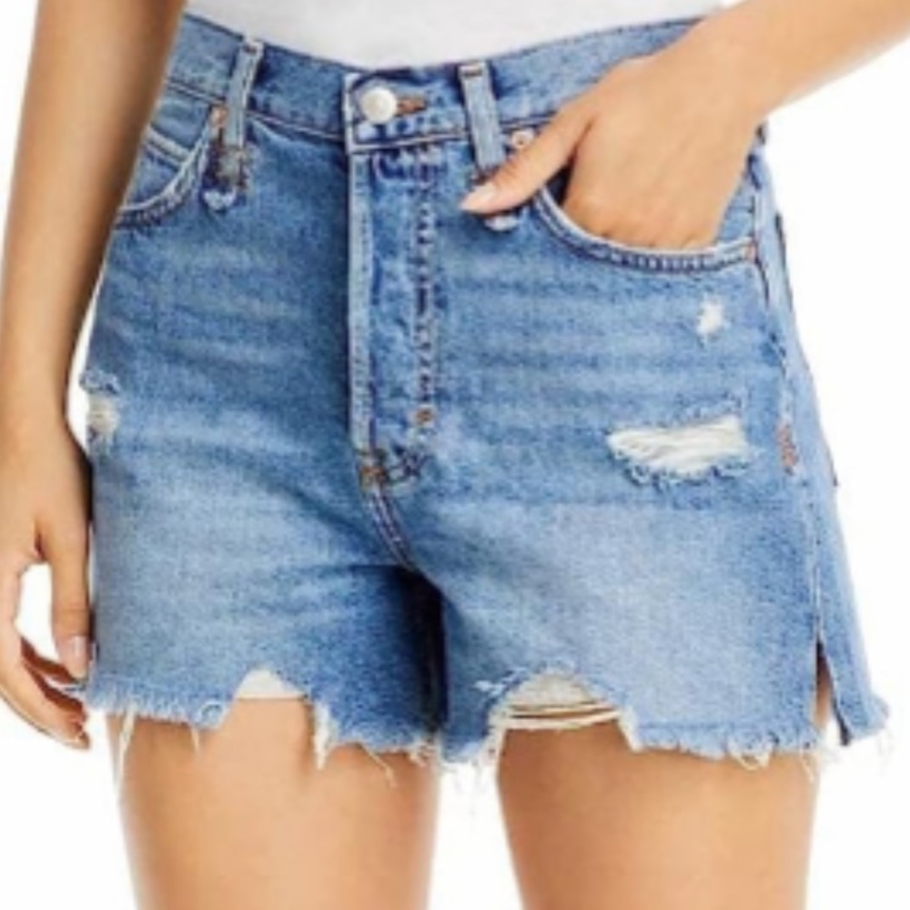 NWT Free People distressed short, size 32